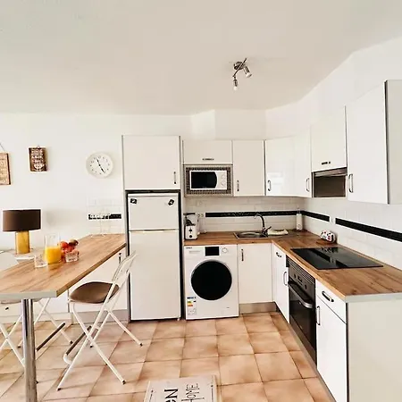 Tina's Home: Charme And Relax Appartement