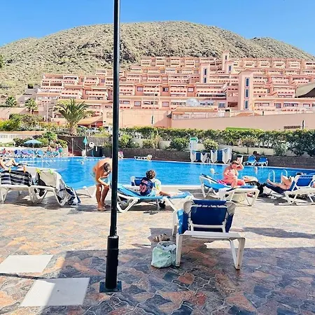 Tina's Home: Charme And Relax Appartement